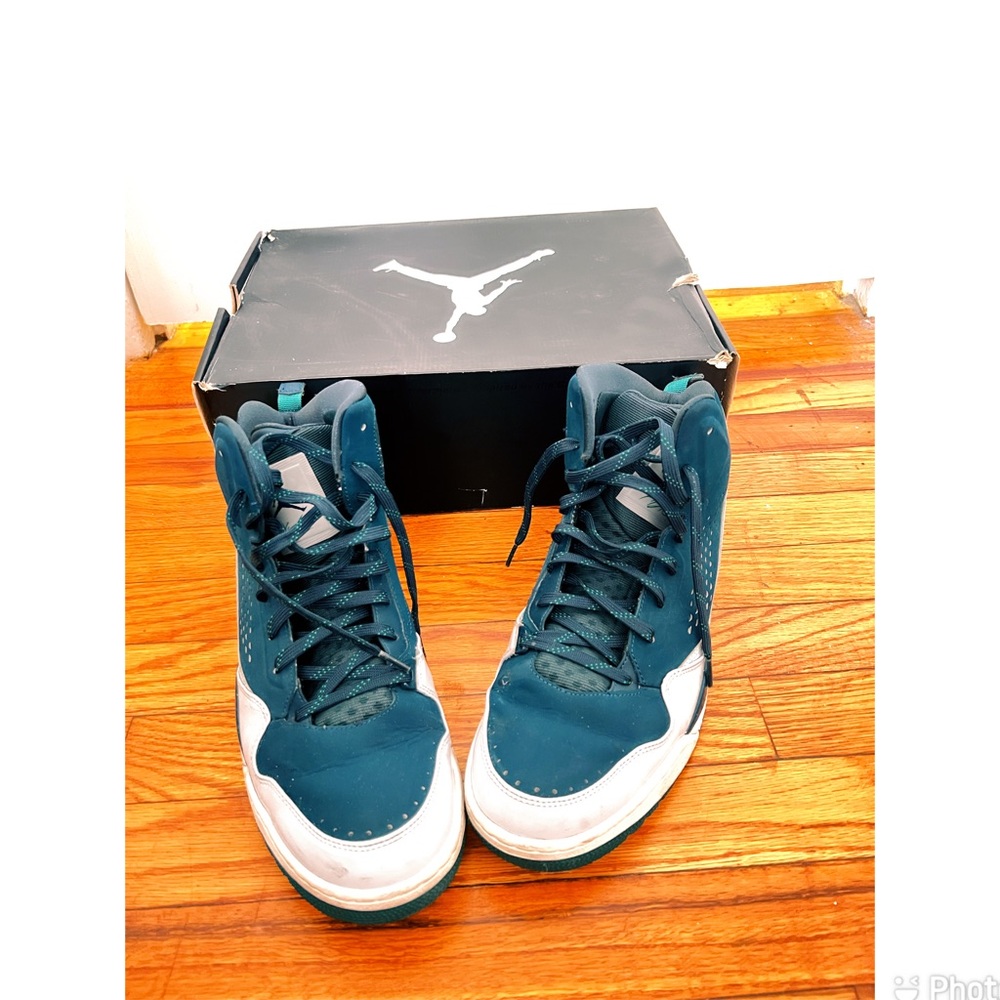 Jordan sc 3 mens size 13